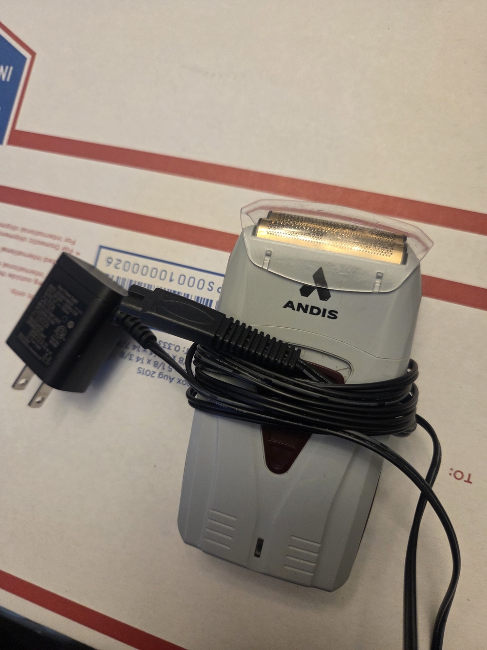 Andis Electric Foil Shaver in Light Gray with Gold Foil